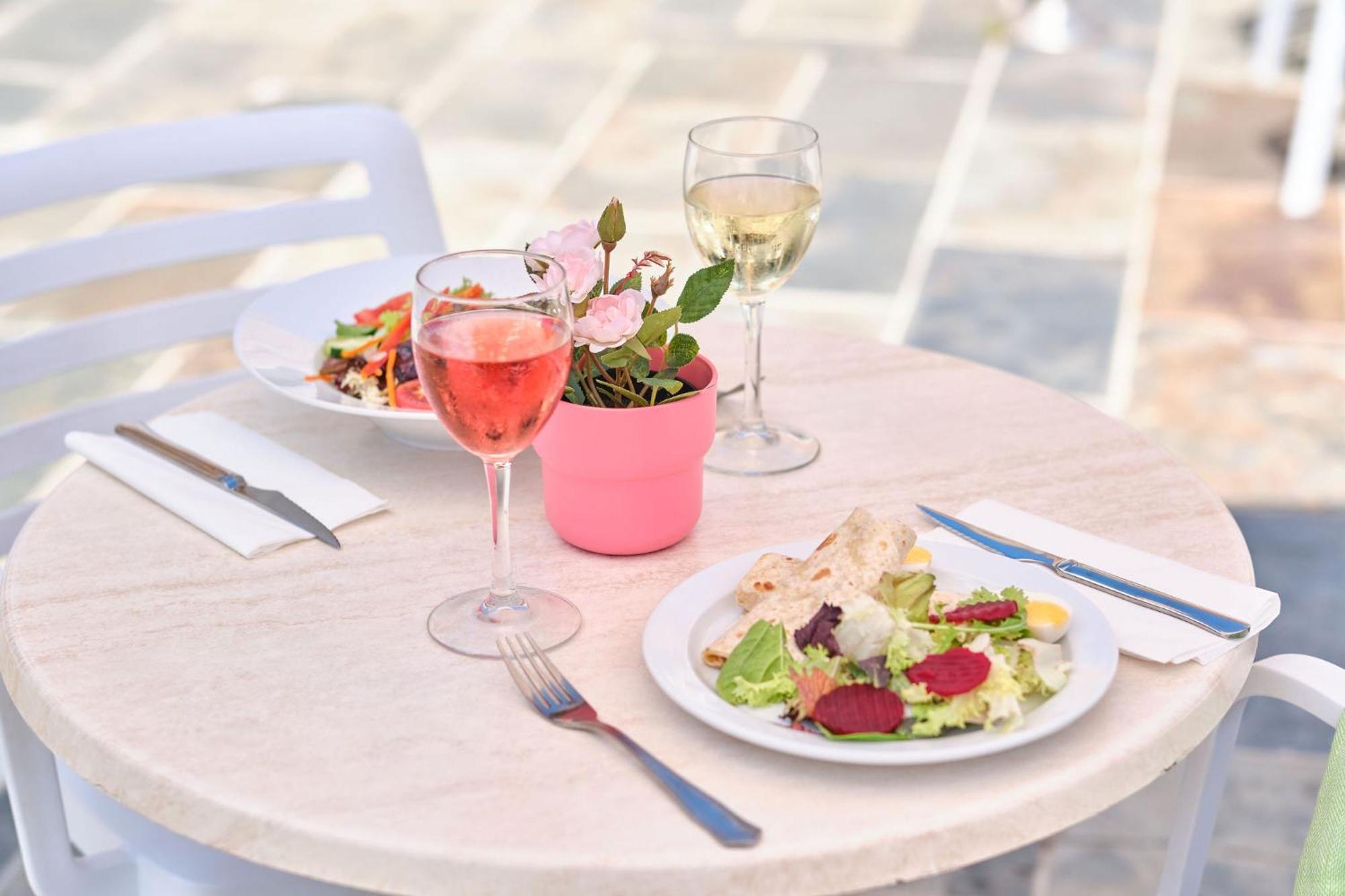 Hotel Illot Suites Cala Ratjada  Εξωτερικό φωτογραφία