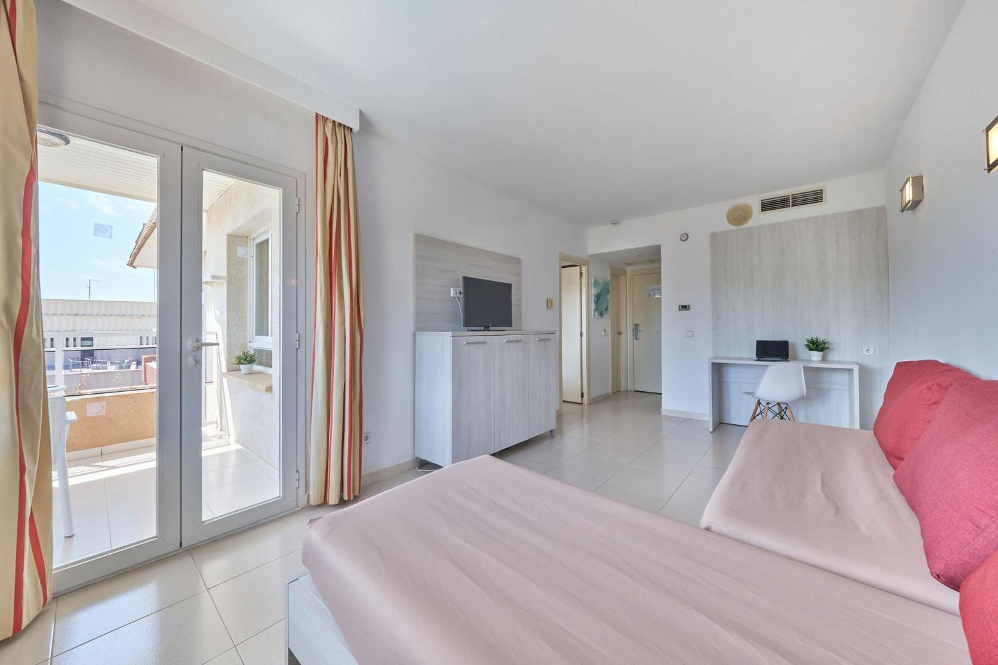 Hotel Illot Suites Cala Ratjada  Εξωτερικό φωτογραφία