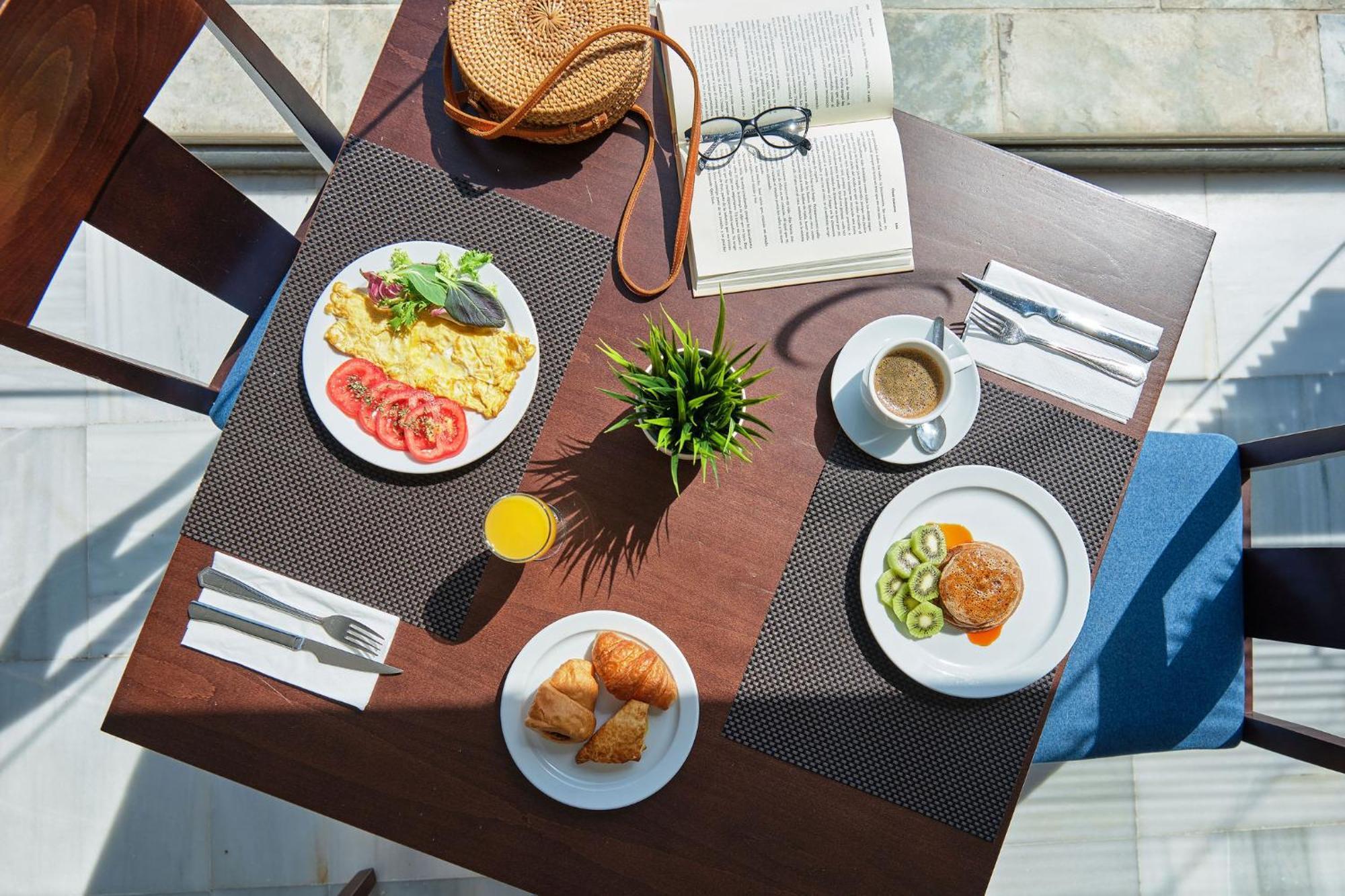 Hotel Illot Suites Cala Ratjada  Εξωτερικό φωτογραφία