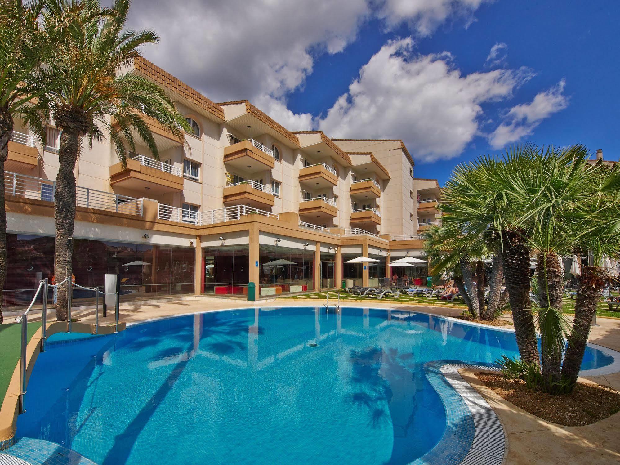 Hotel Illot Suites Cala Ratjada  Εξωτερικό φωτογραφία